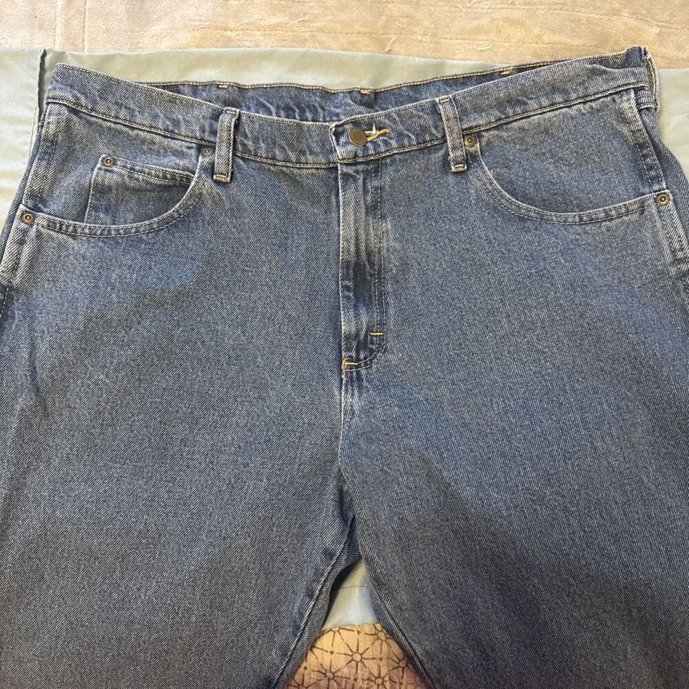 Wrangler Jeans Blue Ridge Clothing Company 38x29 Relaxed Fit Antique Stone